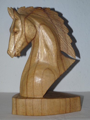 Pferdekopf skulptur aus - pferdekopf-skulptur,