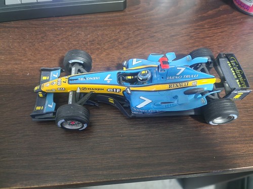 Renault hotweels 24 - hotweels, f1