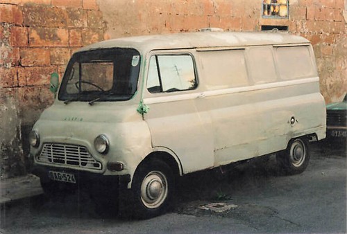 Altes wohnmobil oldtimer foto - wohnmobil,