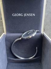 Georg JENSEN Denmark Uhr, mechanische Spangenuhr, Design Vivianne Torun in OVP