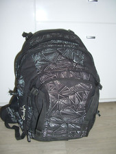 Satch Match Ninja Bermuda 30L Schulrucksack  schwarz Reflektor