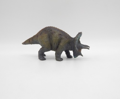 Schleich 16406 triceratops - schleich,