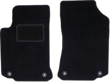 Schwarze Fußmatten vorne