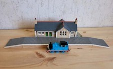 Thomas Bachmann Hornby H0 00 Bahnhof Gebäude Great Waterton