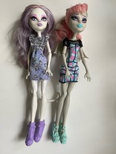 Ghoul Chat Monster High Puppen Rochelle Goyle und Catrine DeMew, 2-Pack