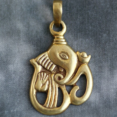 Amulett ganesha und - und, om