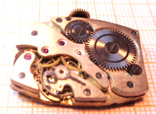 Ältere Handaufzug Armbanduhr Werk Felsus PUW 500 defekt Unruhe OK OA9