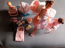 Puppen-Spiel-Set,35 Teile, Mama-Puppe,Babypuppen, Wickeltisch,Hochstuhl,Wagen...