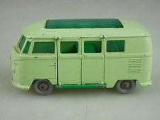 34b Volkswagen Caravette - 39516 Matchbox Regular Wheels