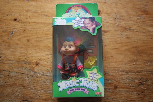 Magic trolls miss super - , star