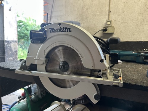 Makita handkreissäge 5903r - makita,