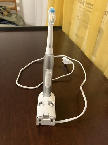 Oral pulsonic slim - oral-b, luxe