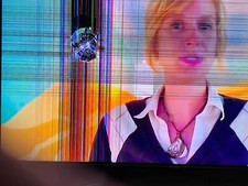 Samsung 75 Zoll Fernseher defekt