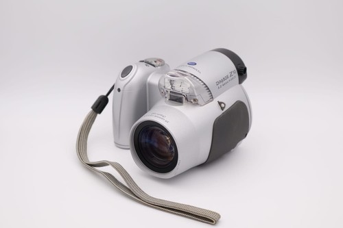 Konica minolta dimage z10 - konica,