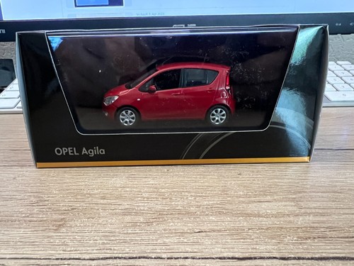 Schuco 1088095 opel agila - 1:43,