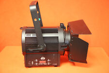 ADJ Encore FR150z - 130W LED Fresnel-Stufenlinsenscheinwerfer