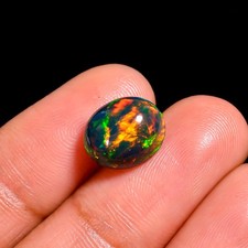 Schwarzopal Cabochon 2,50 kt