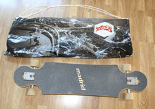 Madrid Longboard mit Titus Tragebeutel