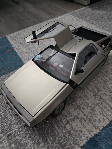 Delorean 8 eaglemoss - 1:8,