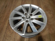 1x Alufelge Skoda Superb 3V Octavia 7J x 16 ET45 3T0601025R Original