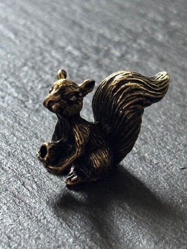 Eichhörnchen figur aus - figur, metall