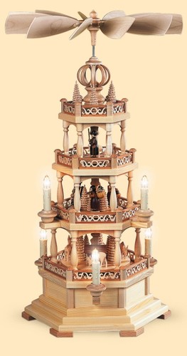 Weihnachtspyramide waldmotiv - weihnachtspyramide,