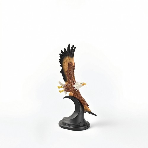 Adlerfigur detailreich