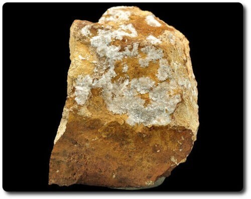 Gramm wavellite moculta - gramm.,