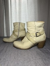 Bullboxer Beige Snakeskin