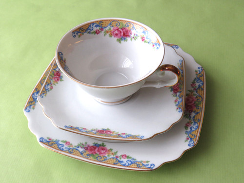 Sammeltasse blumenmuster - sammeltasse,