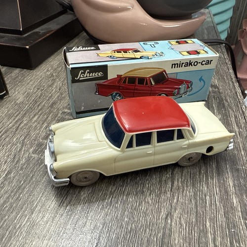 Schuco mirako car mercedes - schuco,