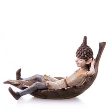 Deko Figur Kobold liegend auf