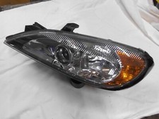 Scheinwerfer vorne Nissan