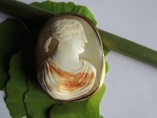 Jugendstil - schöne Brosche