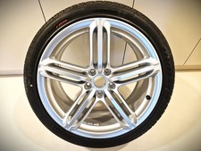 1x AUDI Genuine alloy wheel