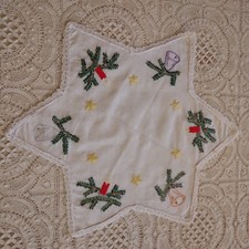 Deckchen - Stern - Stickerei - Spitze - Handarbeit - Advent/Weihnachten - Shabby