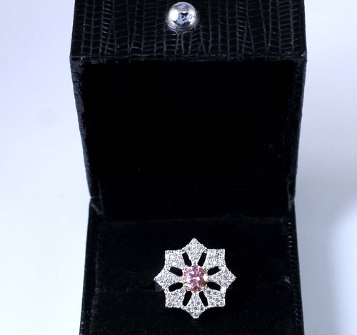 Zertifizierter pinker diamant - zertifizierter,