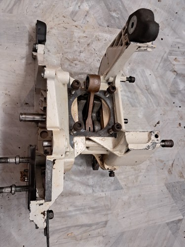 Stihl 048 motorblock - ,