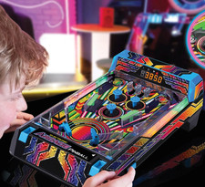 Elektronisches arcade spiel - elektronisches,