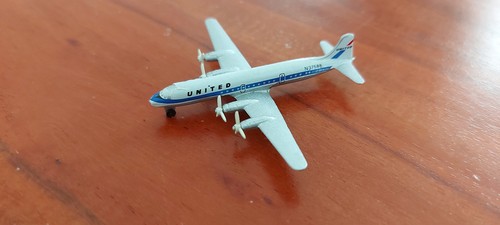 Flugzeugmodell douglas 6 - flugzeugmodell, dc-6