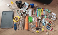 Küchenutensilien Taschenmesser Taschenlampe Gemüseschneider Trinkflasche ....