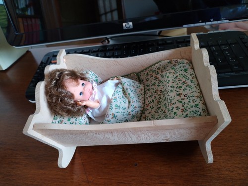 Vintage kinderbett mit - kinderbett,