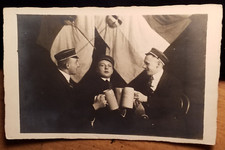 3 Jungen - junge Männer mit