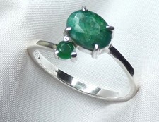 Ring 925 Silber Gr. 18,8 (59) facettierter Smaragd - zwei Edelsteine UNIKAT NEU