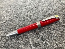 OFFICIAL DESIGN FERRARI KUGELSCHREIBER ARTENA ITALIEN LÜFTUNGSHUTZE FORMEL 1