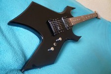 B.C. Rich Warlock / Bronze /
