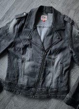 Mega Jeansjacke von ONLY mit Strass auf der Rückseite, Vintage grau in Gr.  38