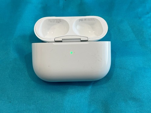 Apple airpods pro ladecase - apple,