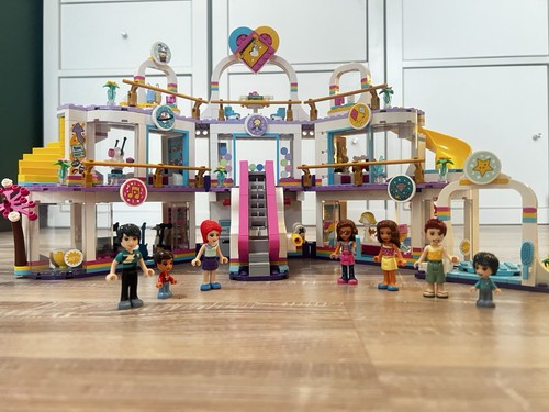Lego friends heartlake city - friends,