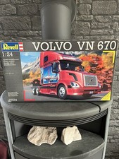 Revell 07534 Volvo VN 670